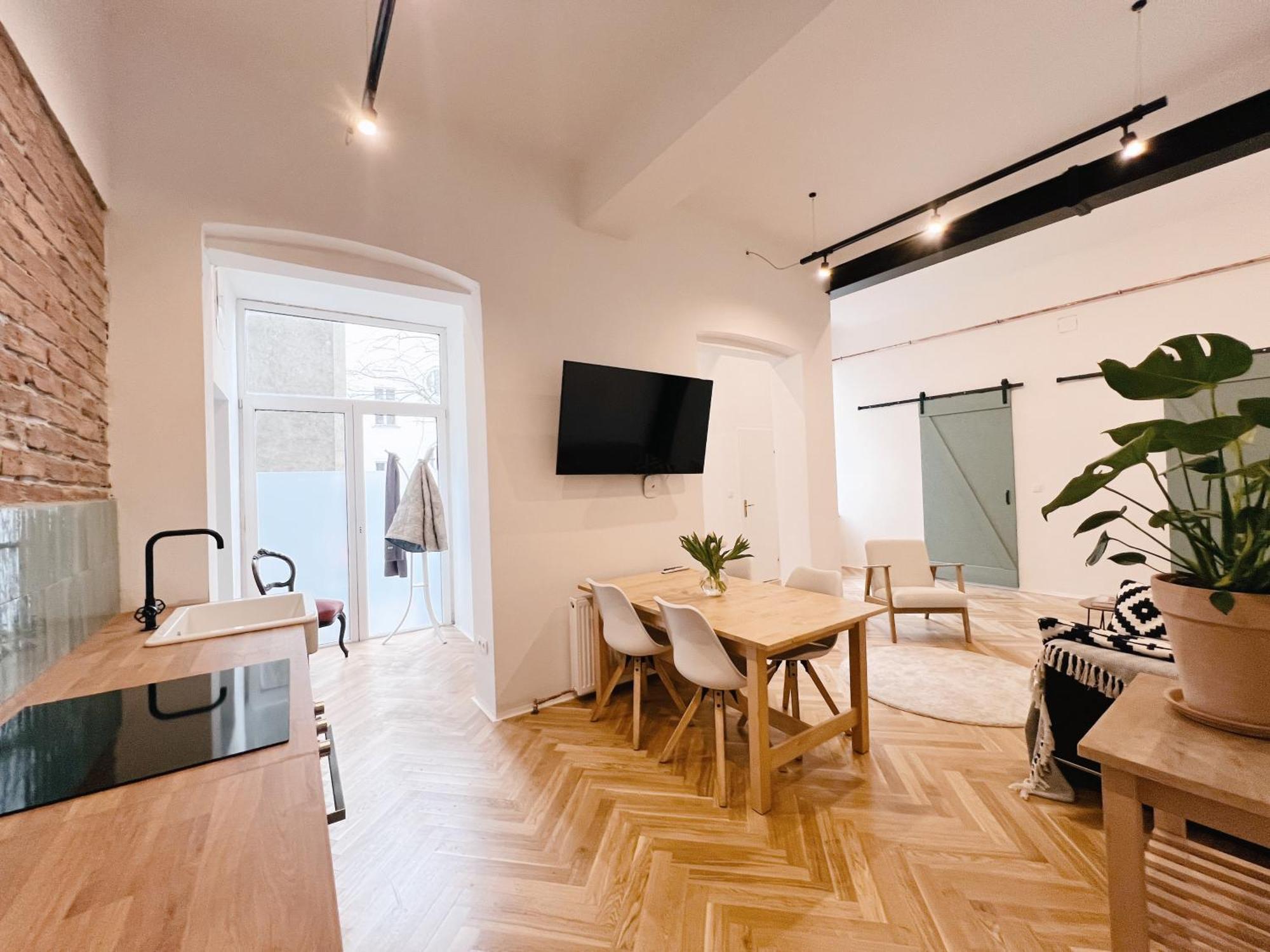 Central Loft Apartment Near Belvedere Castle Відень Екстер'єр фото